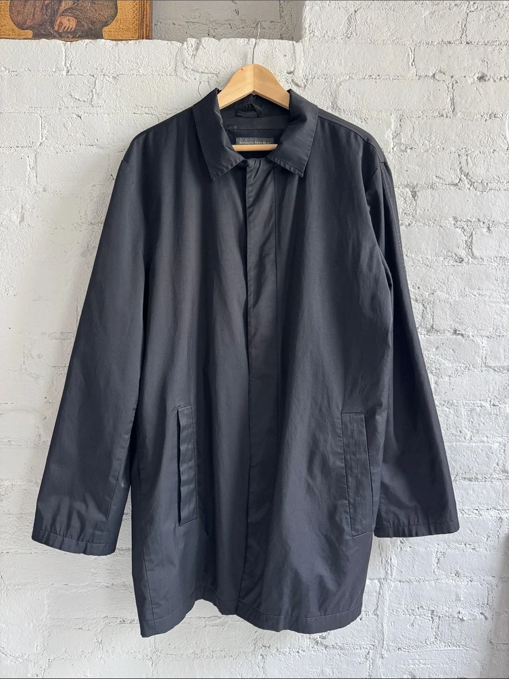 Vintage Banana Republic Lightweight Rain Trench Coat in Black, size M
